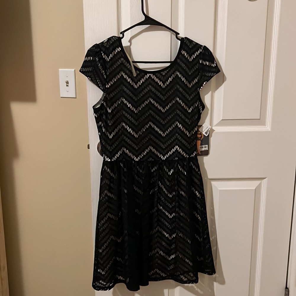 RUBY ROX - Picture 2 of 2